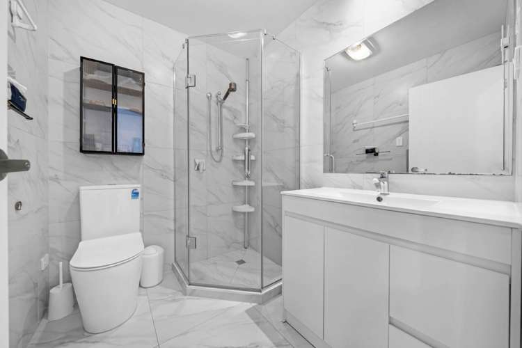 23 Hermitage Street Flat Bush_15