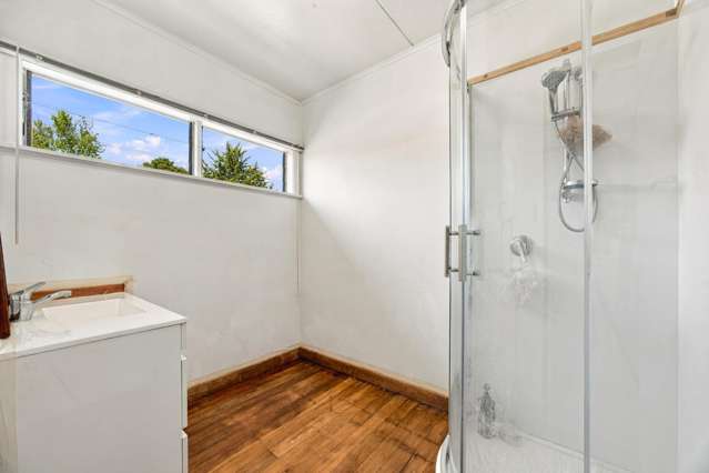 3B Hinekura Avenue Taupo_4