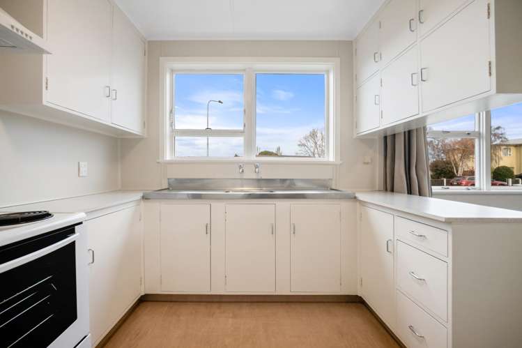 49 Charnwood Crescent Bishopdale_2