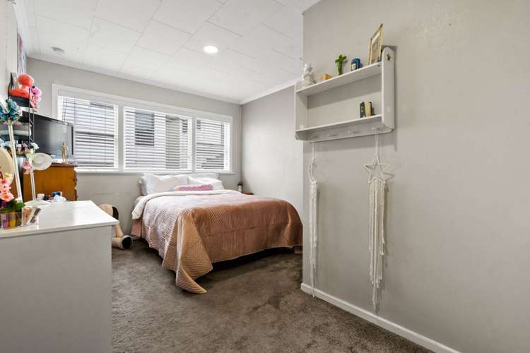 24 Buller Crescent Manurewa_9