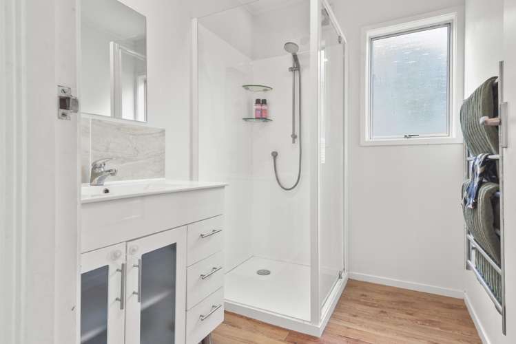 9 Everard Avenue Army Bay_20