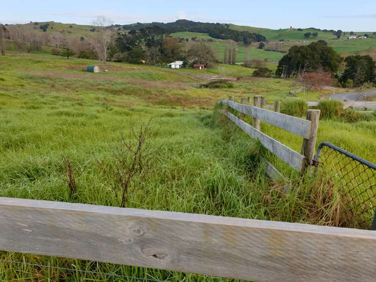 42 Jumna Road Maungaturoto_15