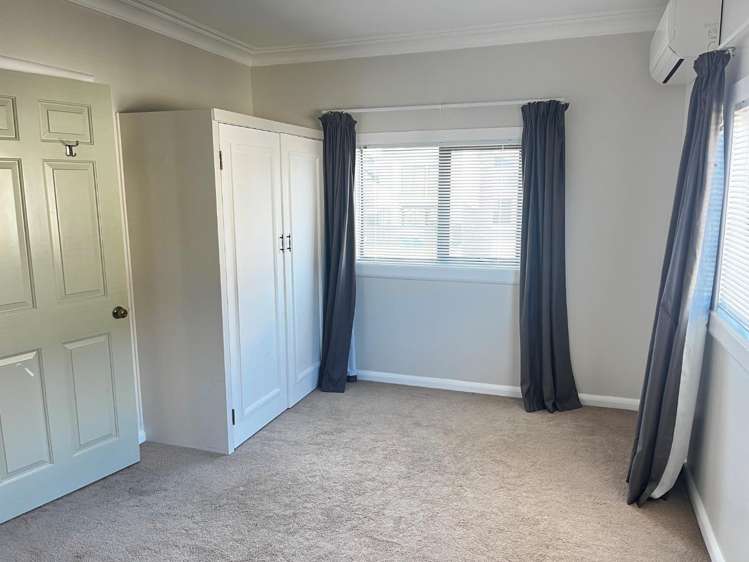 5 Hattaway Ave Bucklands Beach_10