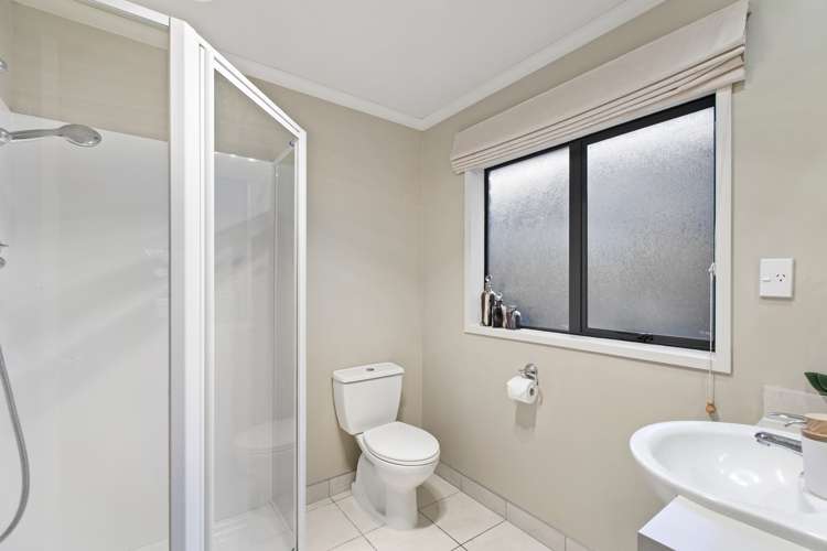 20 Seamount Drive Red Beach_17