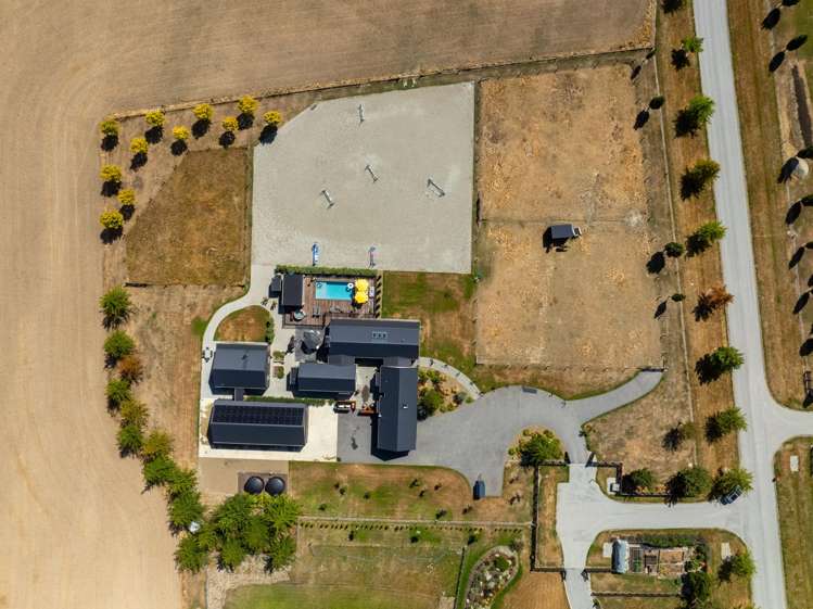 11 Little Orchard Way Wanaka_45