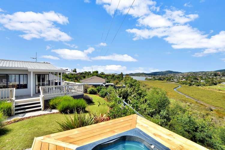 78 Hammond Street Hairini_23