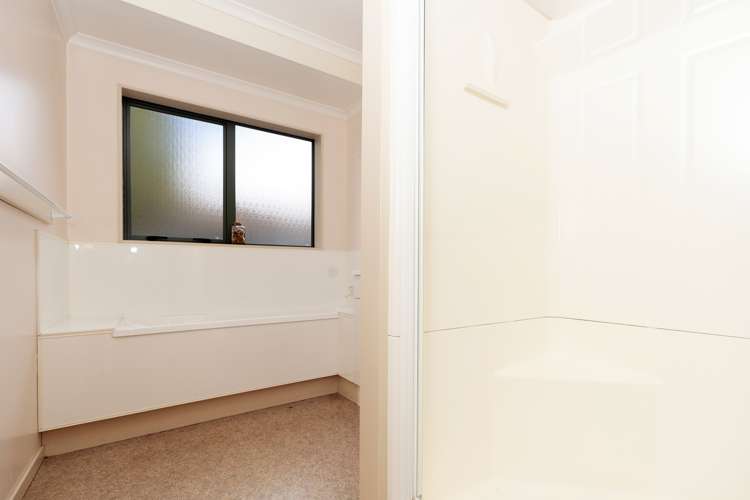 8 Macfarlane Street Hamilton East_18