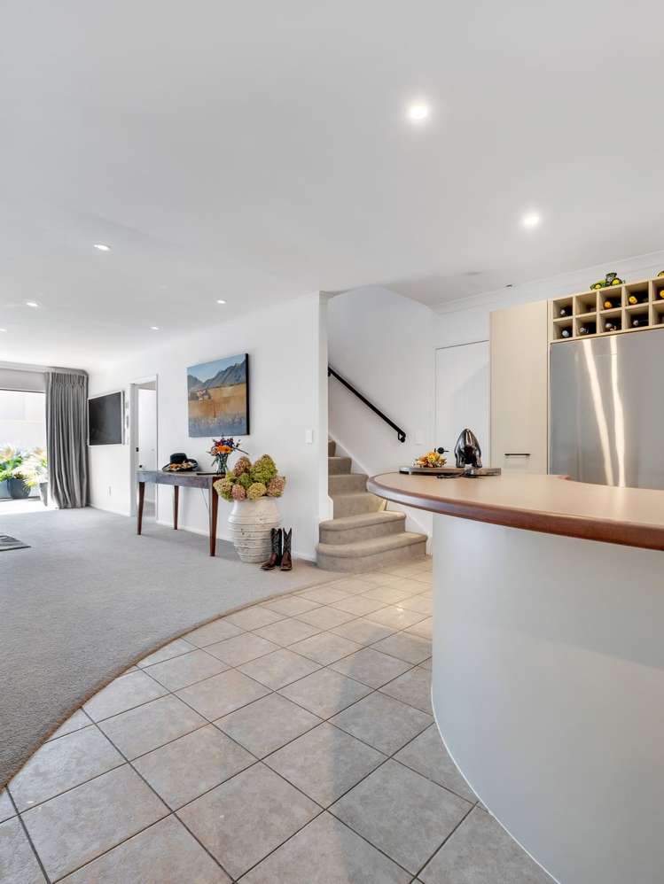 5/1328 Pukuatua Street_4