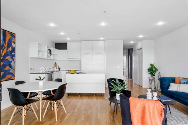 1606/18 Beach Road Auckland Central_7