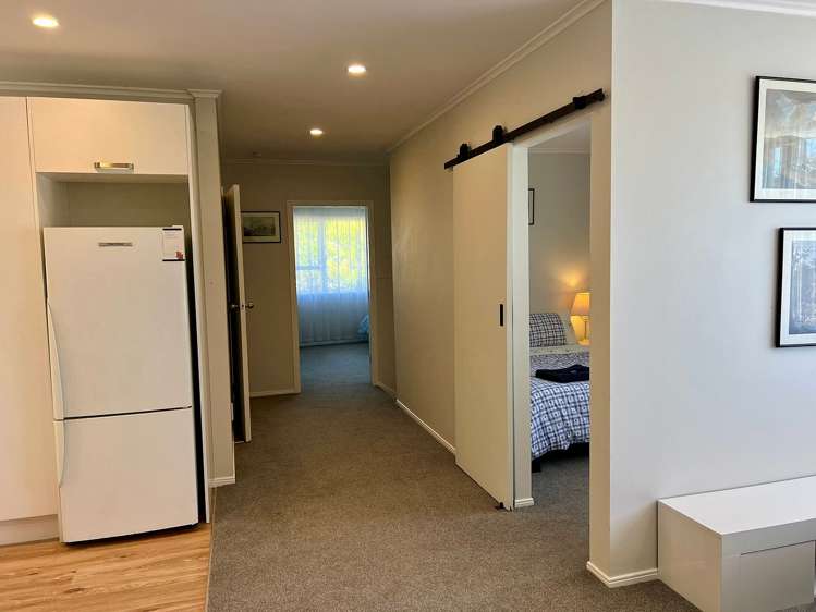 2/2 Olsen Avenue Hillsborough_11