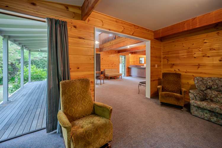 9 Kowhai Grove Akaroa_11