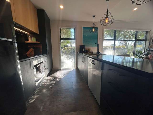 122A Moore Street Howick_3