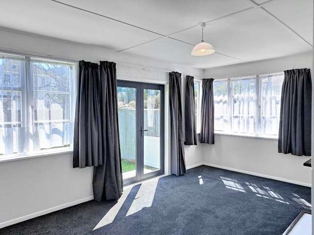 87 Reynolds Street Taita_3