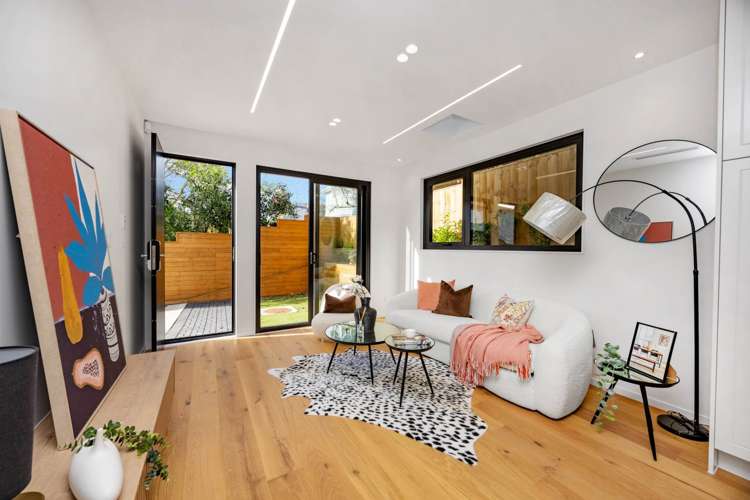 37D Windmill Road_2