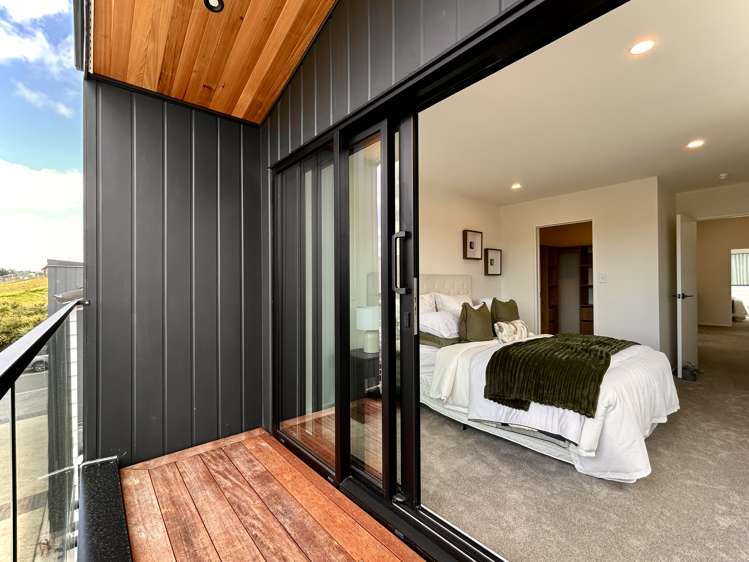 102E Te Oneroa Way Long Bay_11