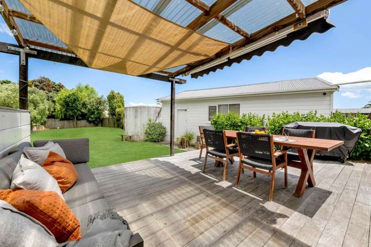 34 Bell Road Beachlands_11