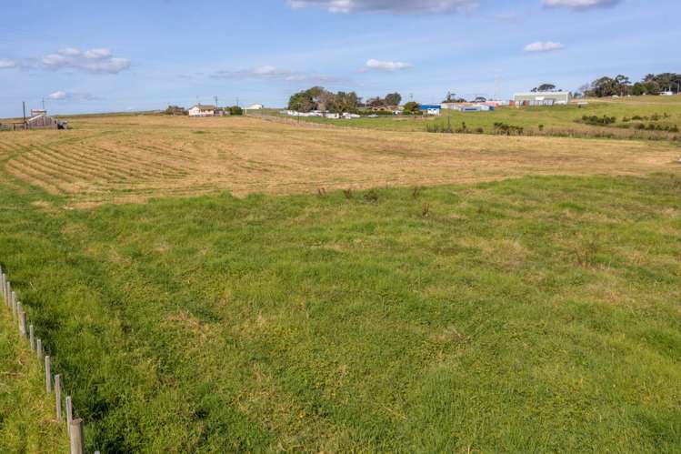 157 Nixon Road Taupaki_15