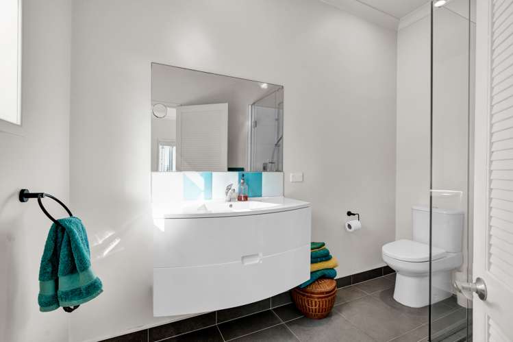 19 Nobs Line Strandon_21