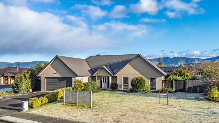 23 Carrington Drive Carterton_22