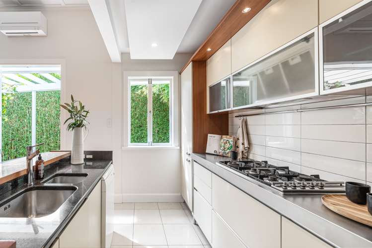 3/6 Wairoa Road Devonport_10