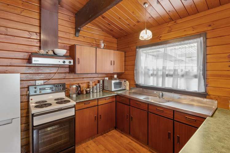 34 Black Peak Road Omarama_9