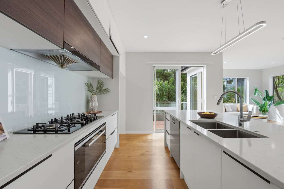 104 Admirals Court Drive_4