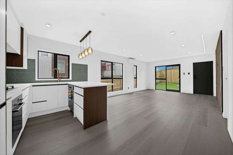 Lot 2 /17 Greenmeadows Avenue Manurewa East_12