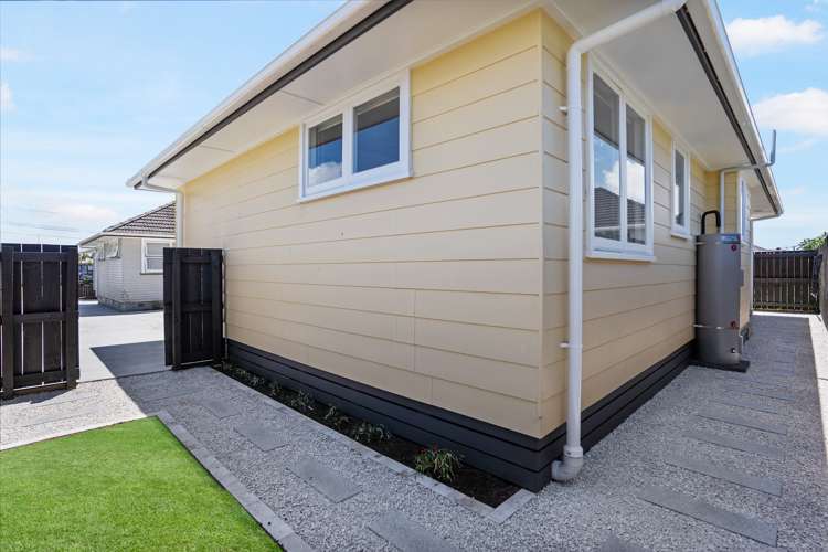 9C Hokianga Street Mangere East_11