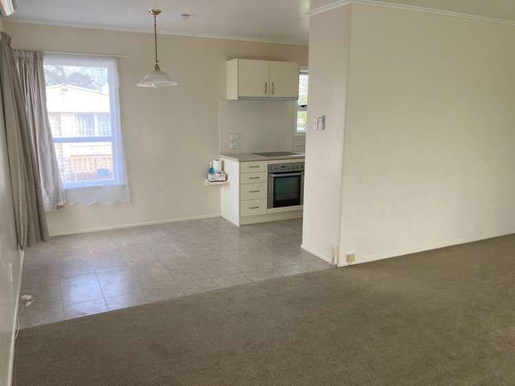 63 Sheehan Avenue Papakura_3