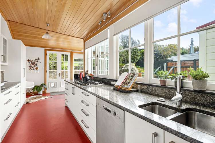 17 Maarama Crescent Aro Valley_6