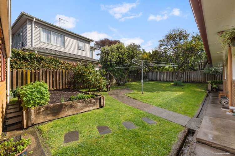 31 La Perouse Street Botany Downs_13