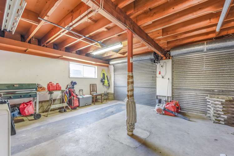 9 Kent Street Stoke_18