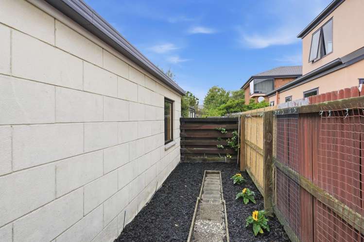 6/4 Broadbent Street Riccarton_14