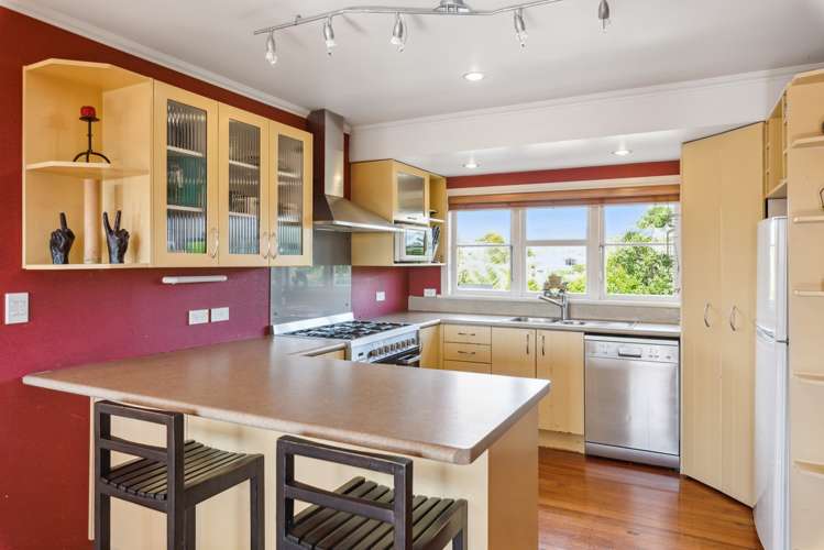 6 Ruru Road Otaihanga_6