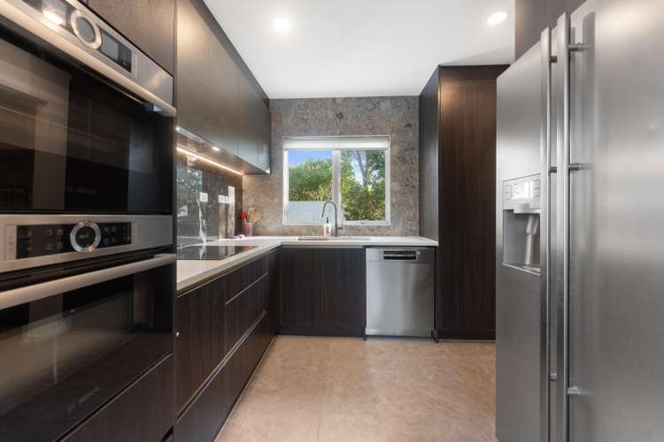 23 Gordon Avenue Forrest Hill_10