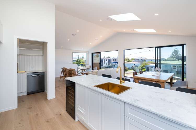 96 Charles Street Westshore_9