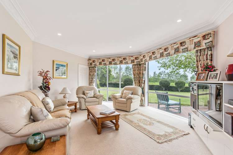 72 Porterfield Road Whitford_10