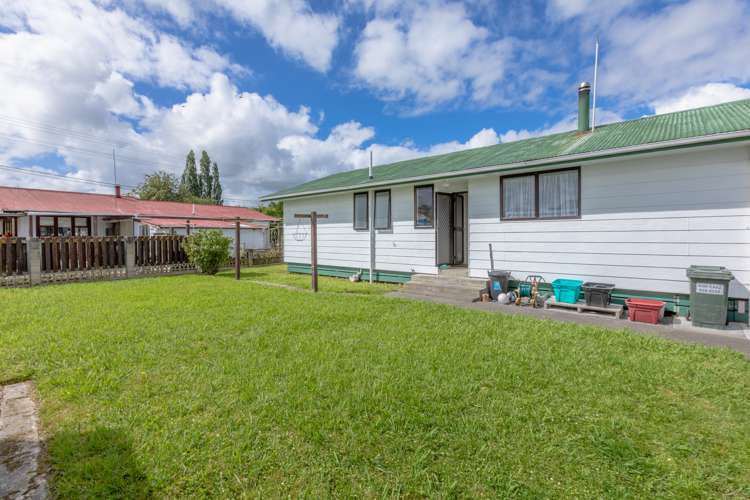 1 Latham Stubbs Crescent Waipawa_10