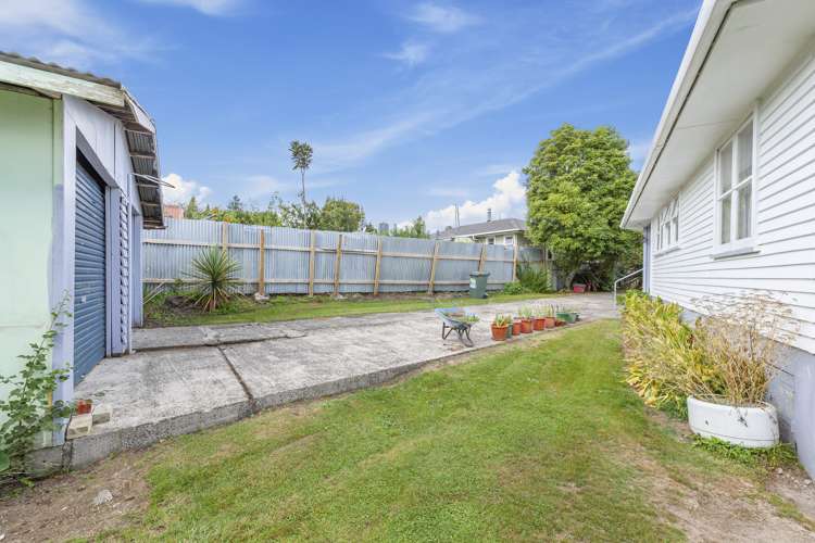 4 Cobham Crescent Tokoroa_12