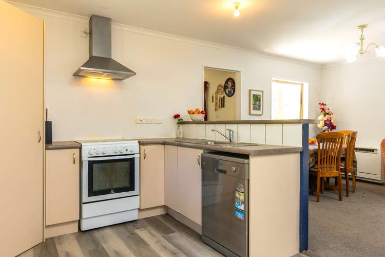 1 Whitby Close Waikawa_11