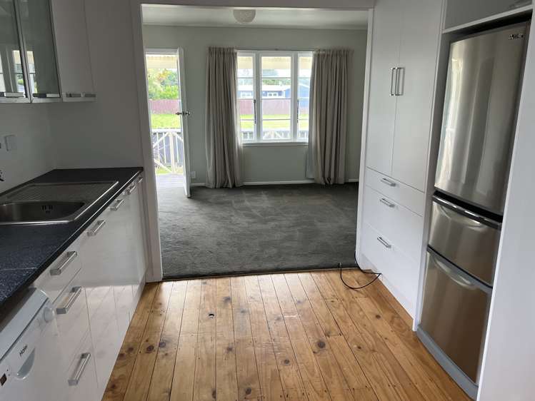 2 Rangiora Street Mangakino_5