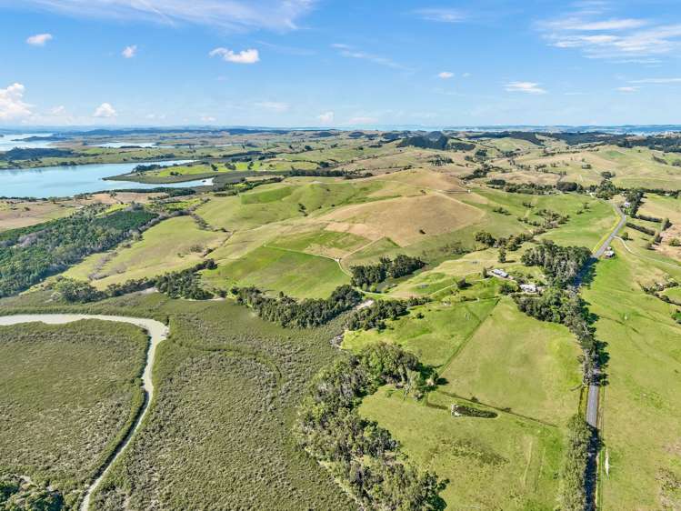 205 Tinopai Road Matakohe_10