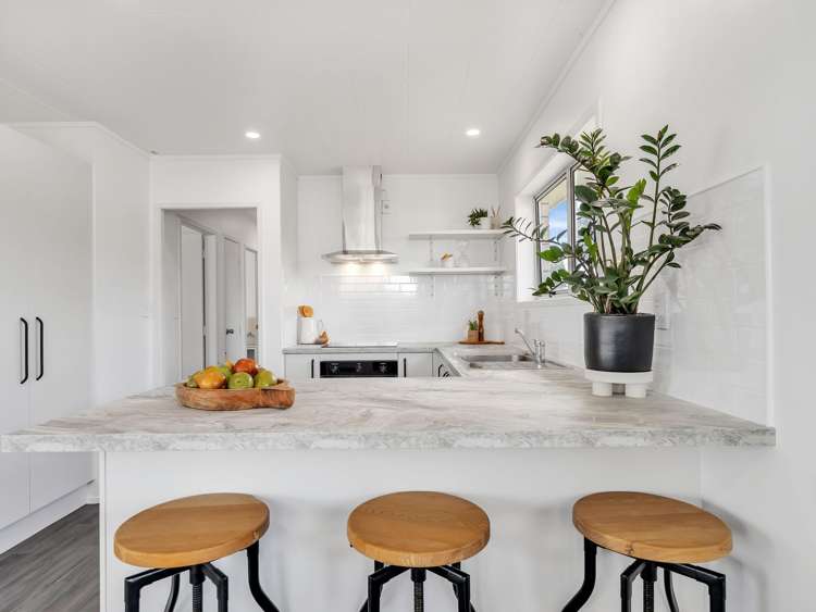 72A Main Street Edgecumbe_15