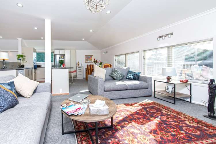 56 Renata Crescent Te Atatu Peninsula_6