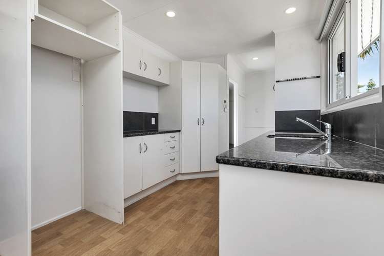 2/260 Birkdale Road Birkdale_7