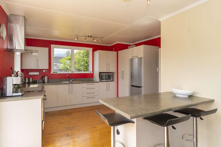 282 Seaview Road Stoke_16