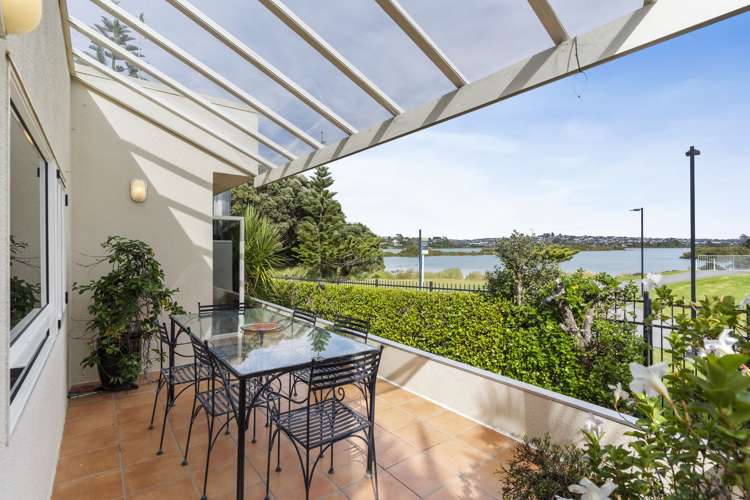 10b Edgewater Grove Orewa_5