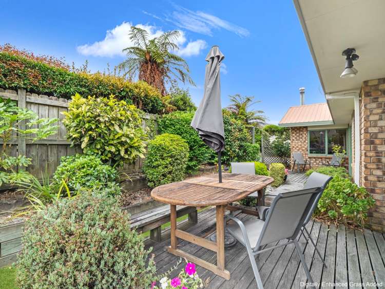 51 Basley road Owhata_22