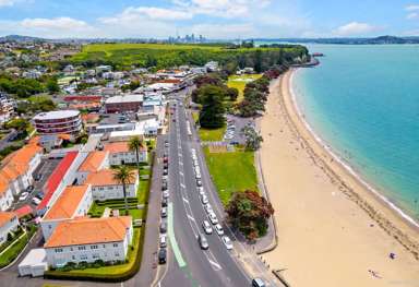 4/105 Tamaki Drive_1