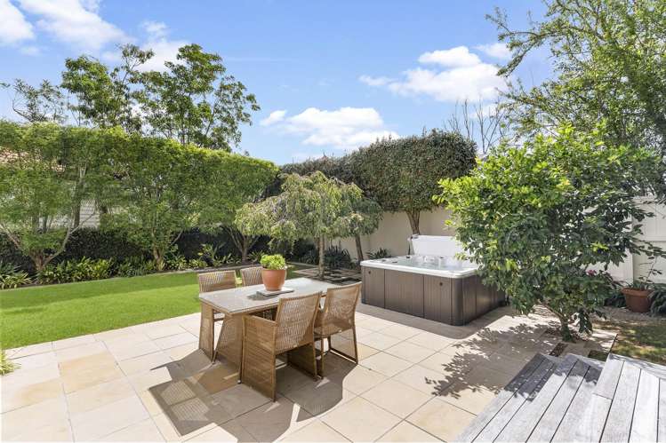 32 Clarence Road Northcote Point_9